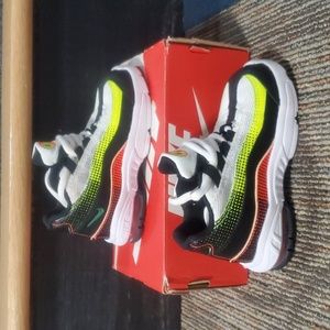 Nike AirMax size 7c